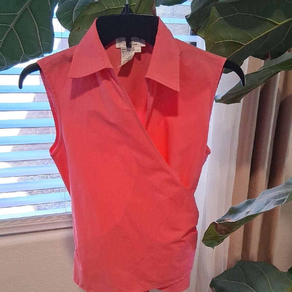 Due Per Due Hot Pink Sleeveless Wrap Blouse.Size 4, like new.